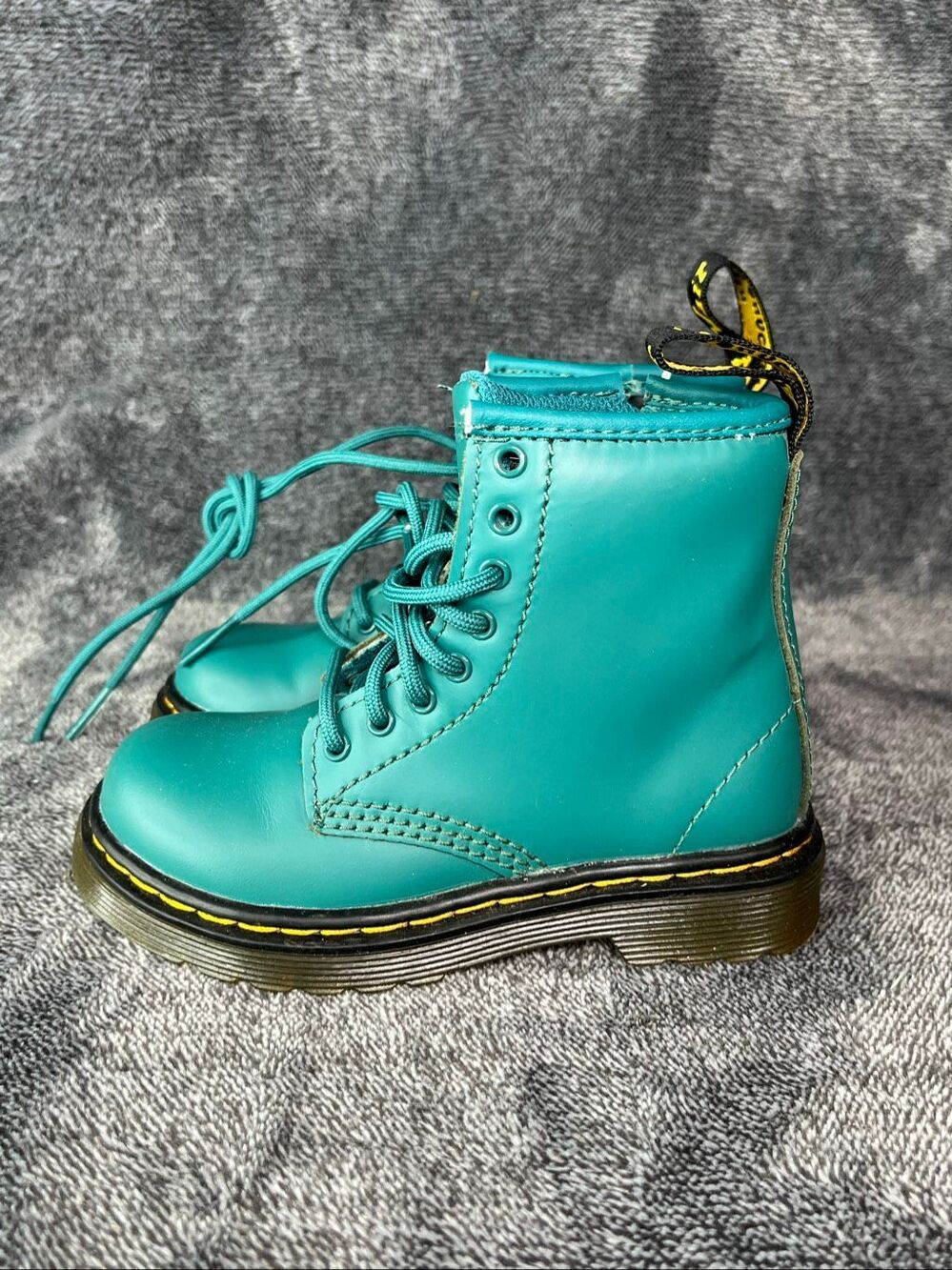Dr. Martens 1460 Toddler Teal Turquoise Blue Leather Zip Boots Size 7 US / 6 UK